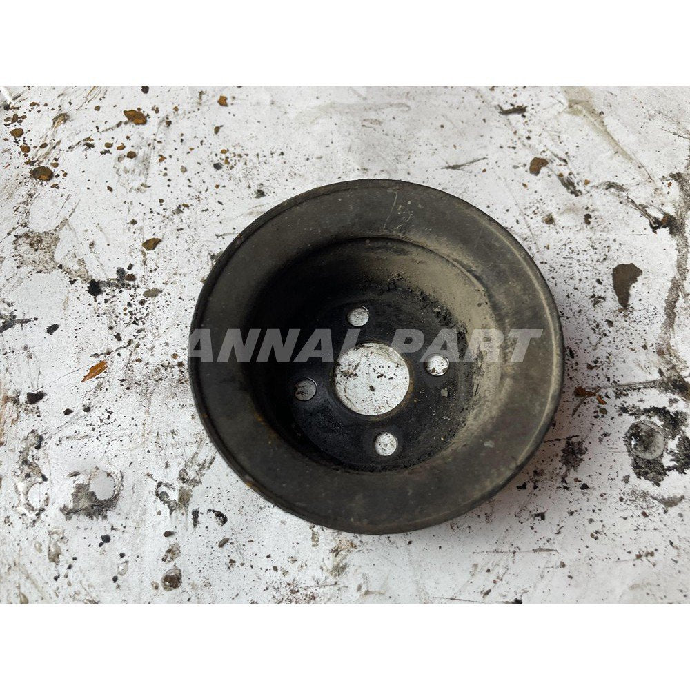 Fan Pulley 15531-7425-0 Fit For Kubota V1100 Engine