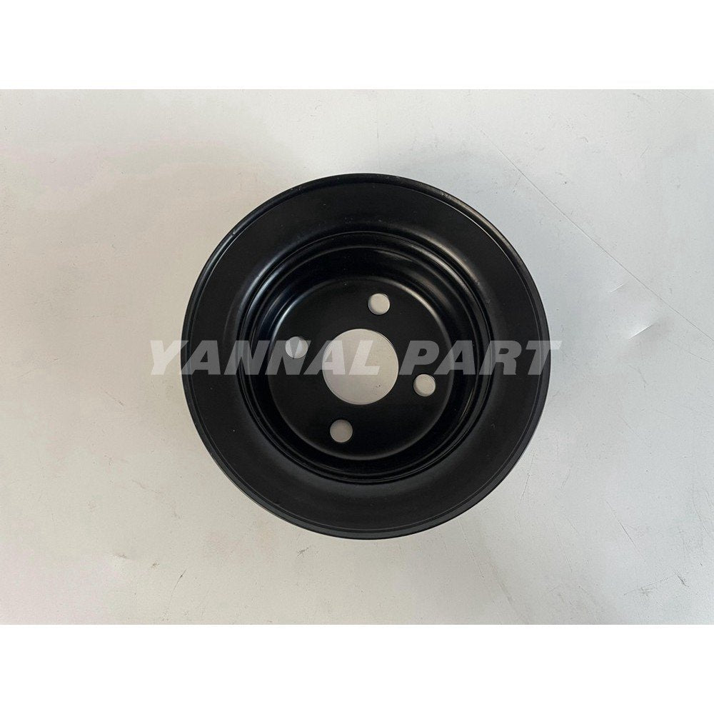 Fan Pulley 15531-74250 Fit For Kubota V1100 Engine