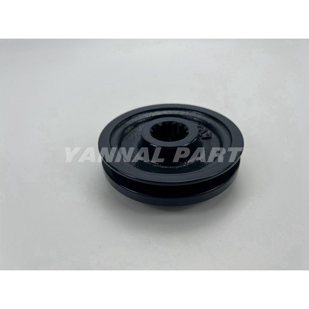 Crankshaft Pulley 16241-74280 Fit For Kubota V1305 Engine