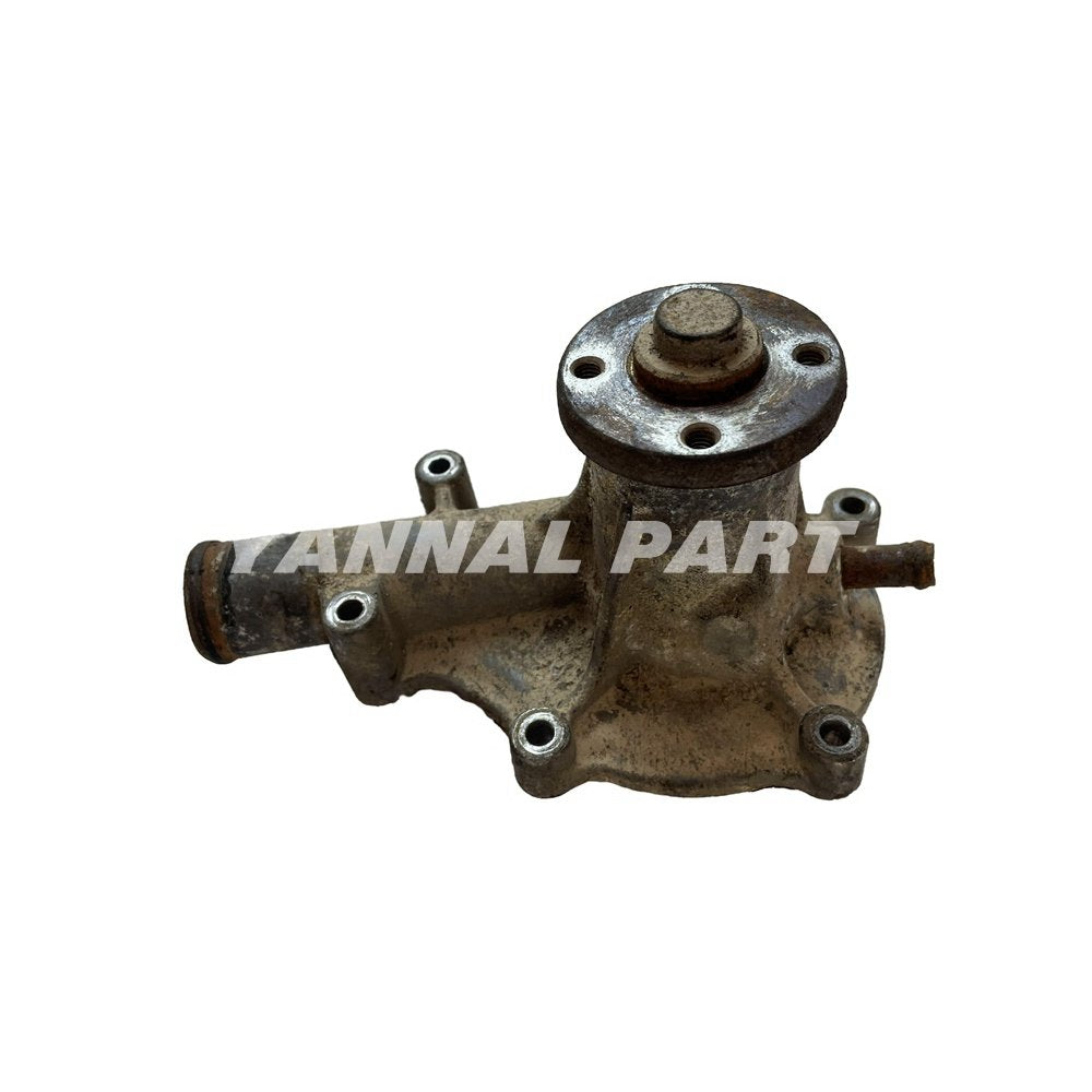 Water Pump Fit For Kubota V1305 Engine