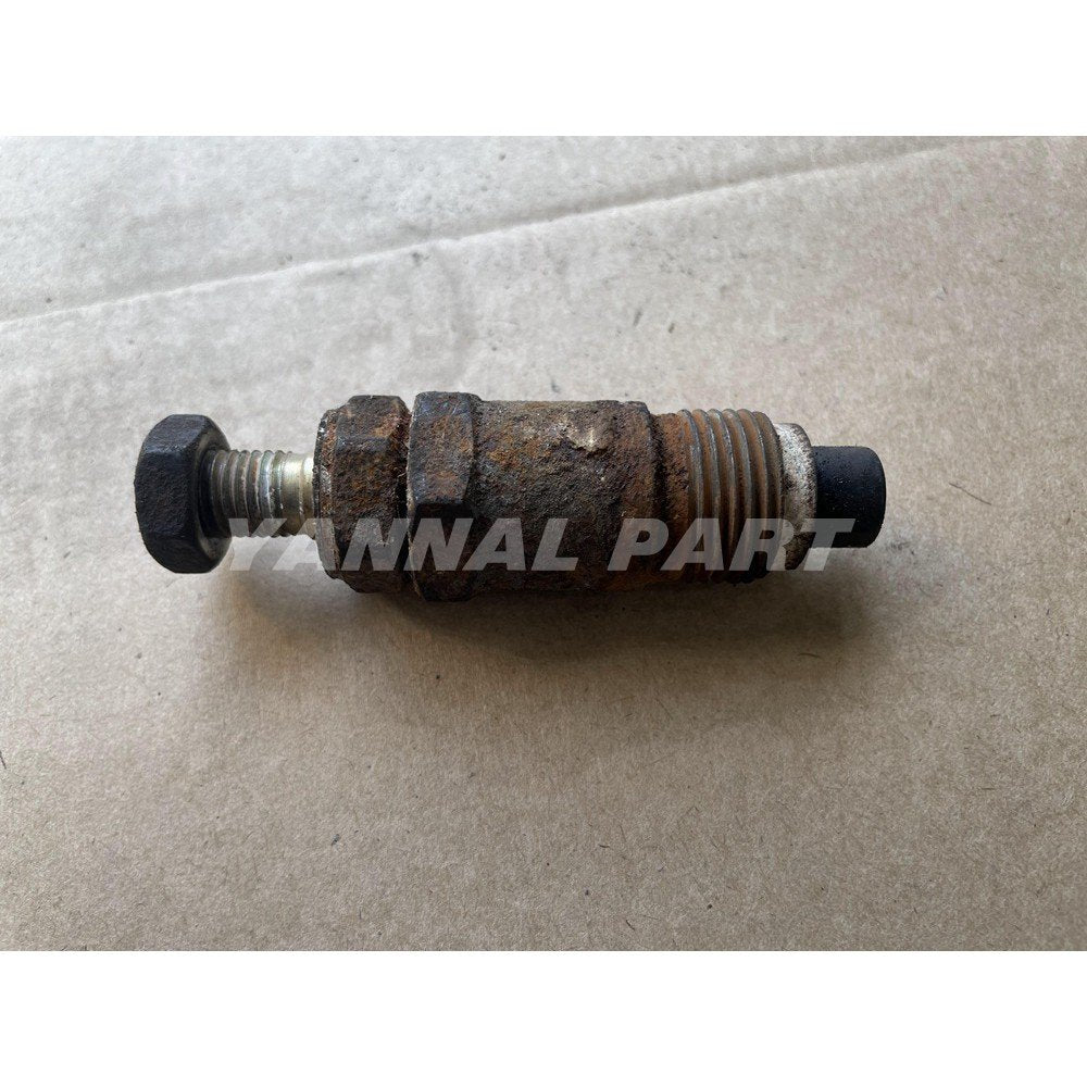 Fuel Injector Fit For Kubota V1502 Engine