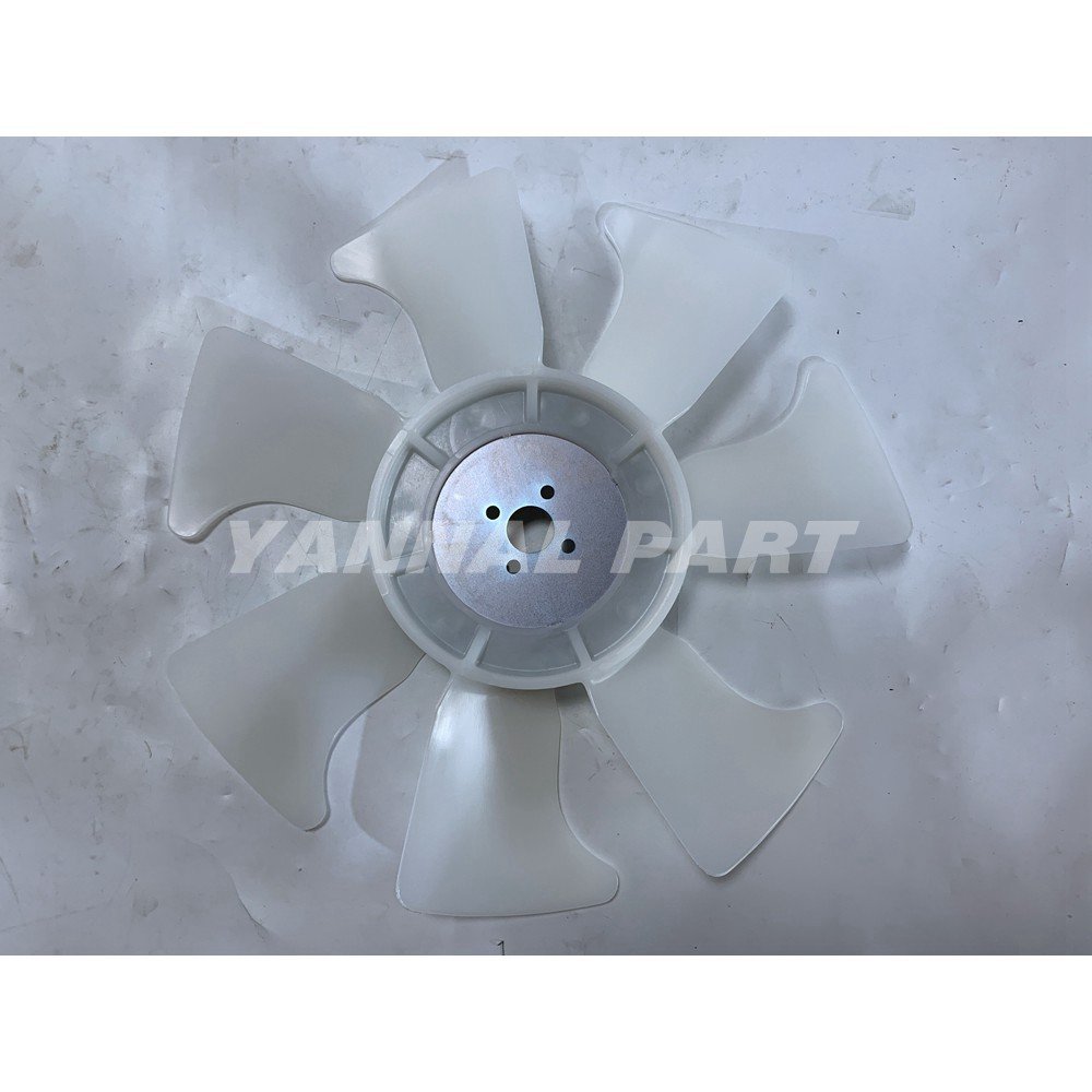 Cooling Fan 16292-74110 Fit For Kubota V1505 Engine