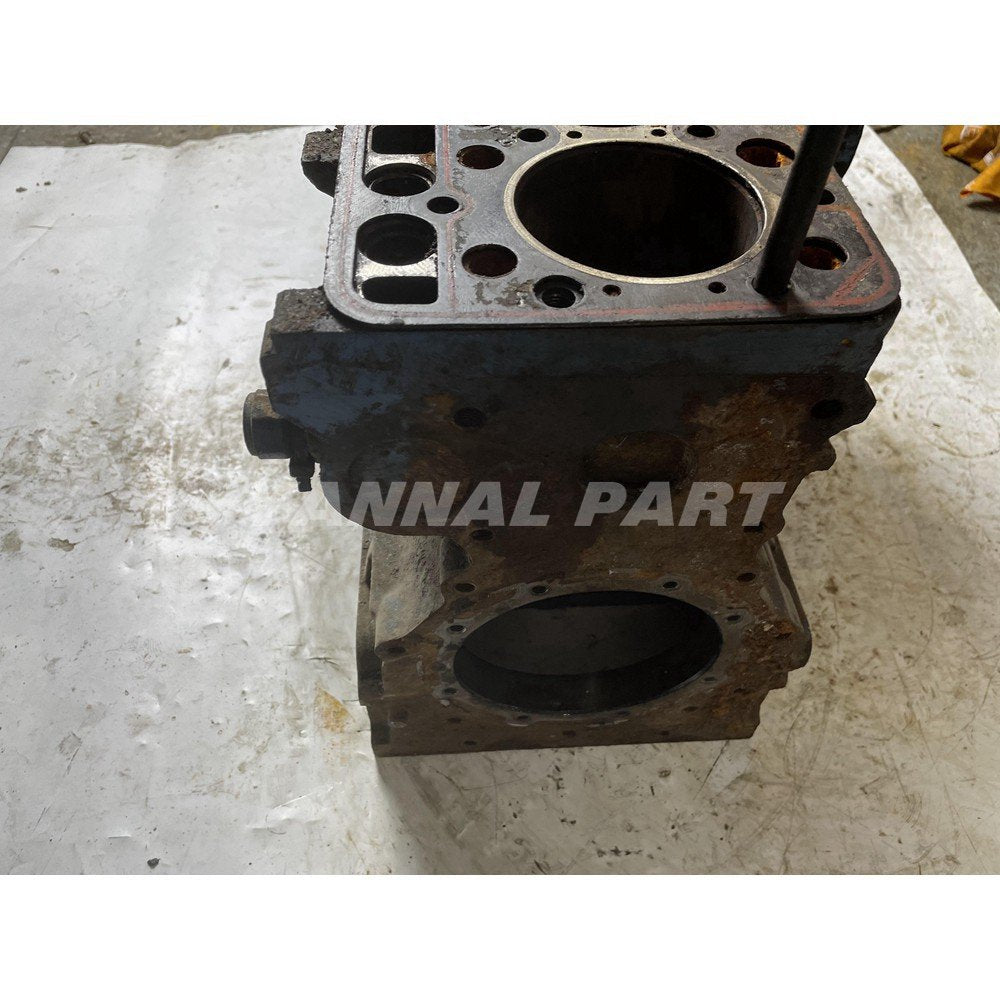 Cylinder Block Fit For Kubota V1702 Engine