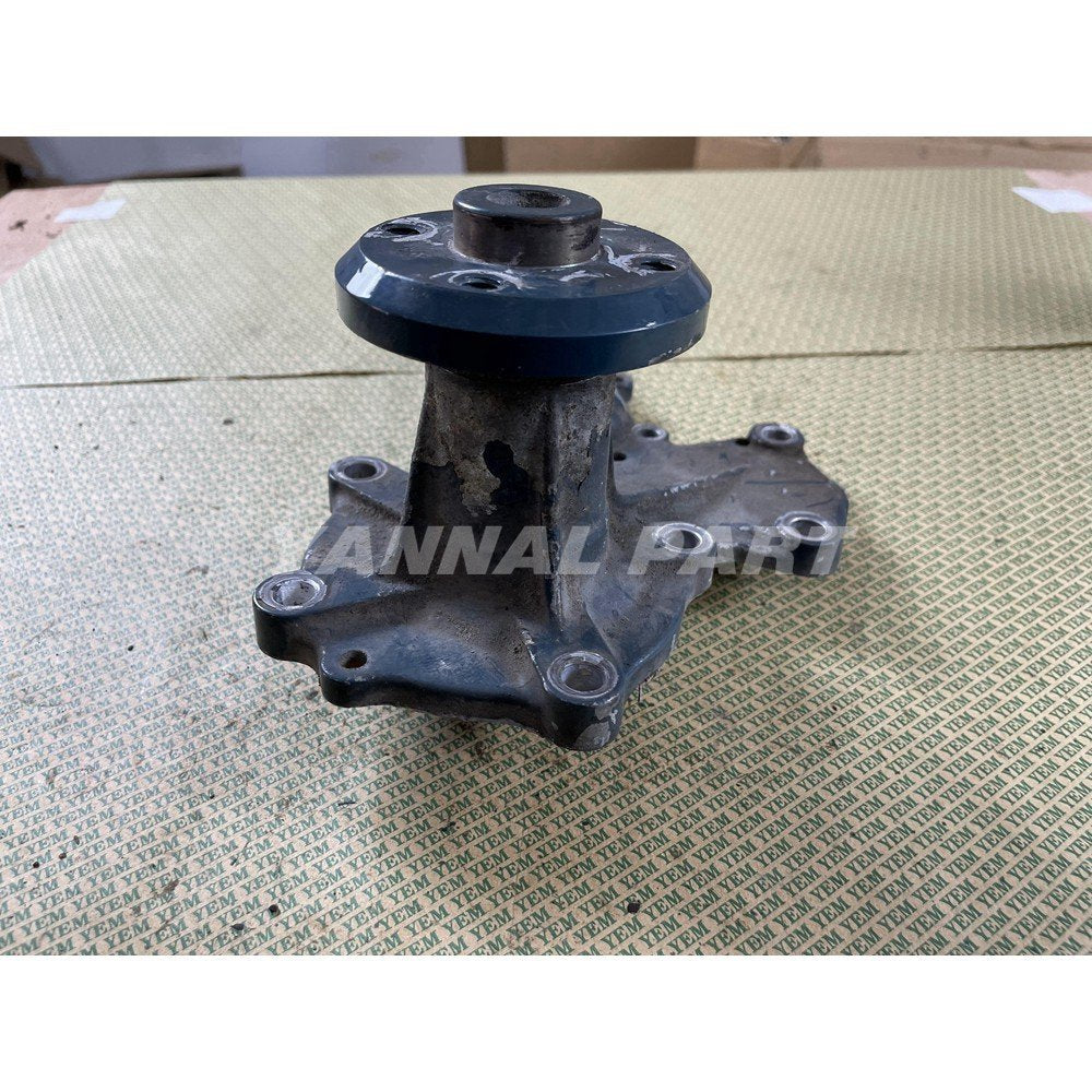 Water Pump Fit For Kubota V1902 Engine