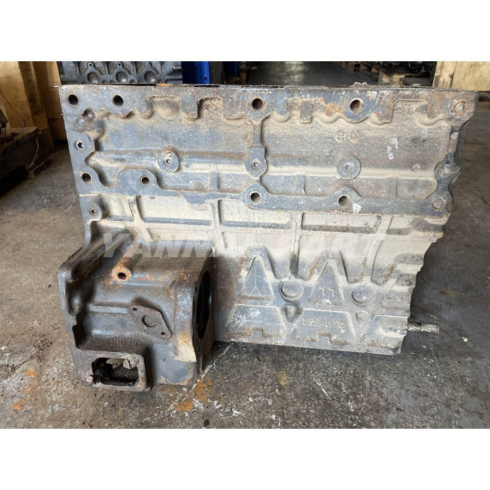 Cylinder Block Fit For Kubota V2203 Engine