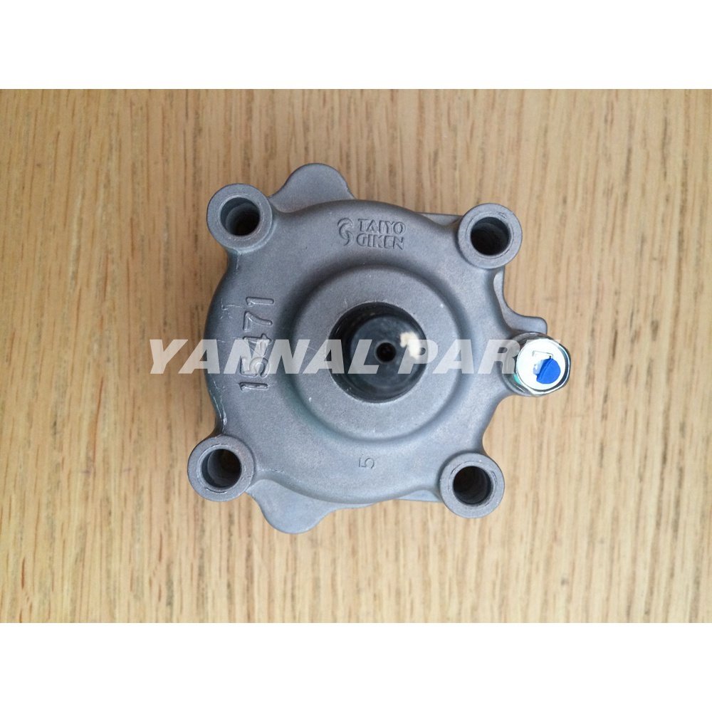 Oil Pump 15471-35013 Fit For Kubota V2403 Engine Parts