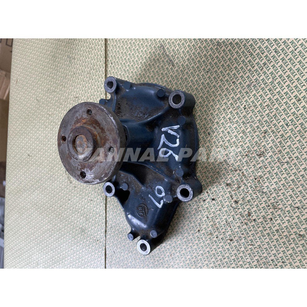 Water Pump Fit For Kubota V2607 Engine