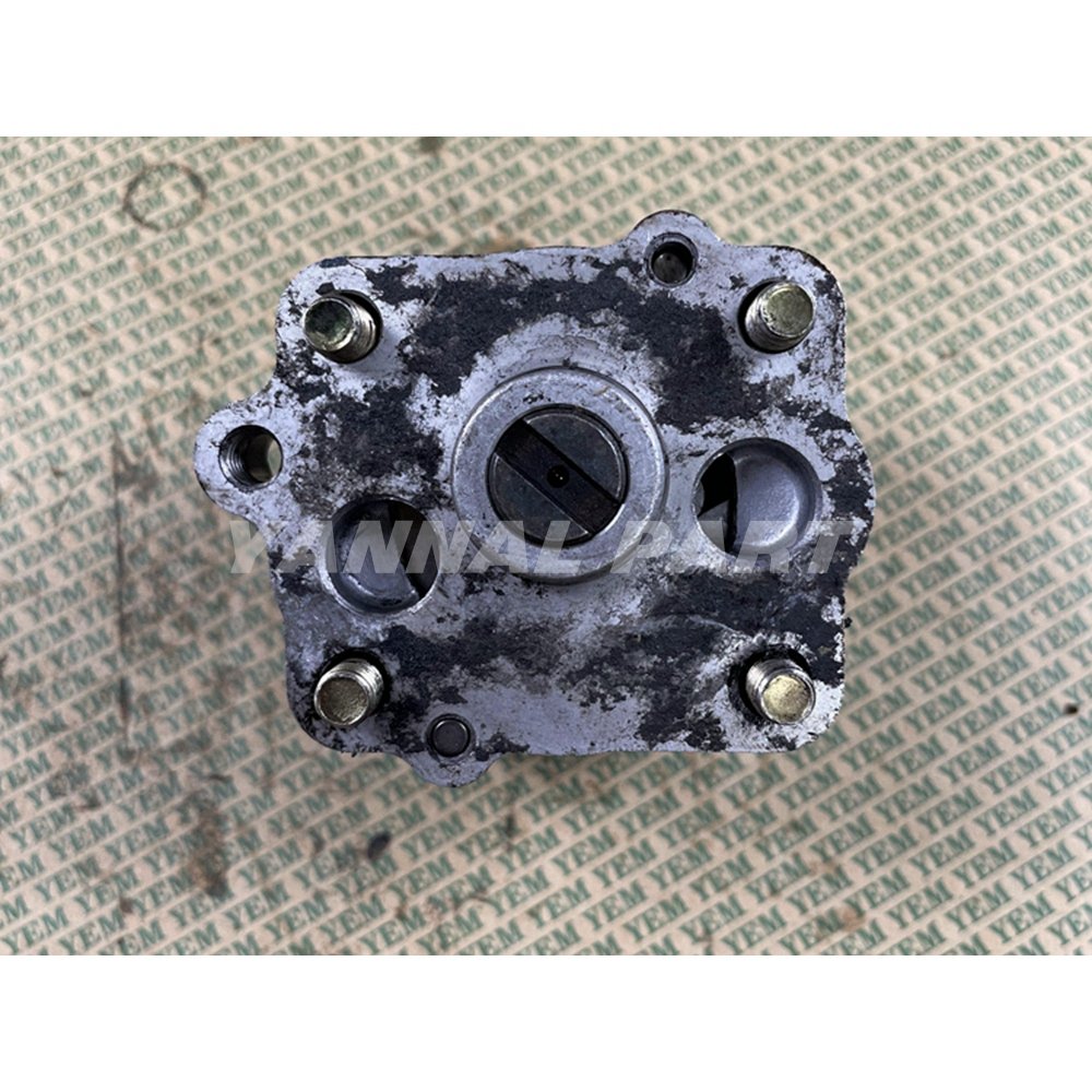 Oil Pump Fit For Kubota Z600 Engine Parts