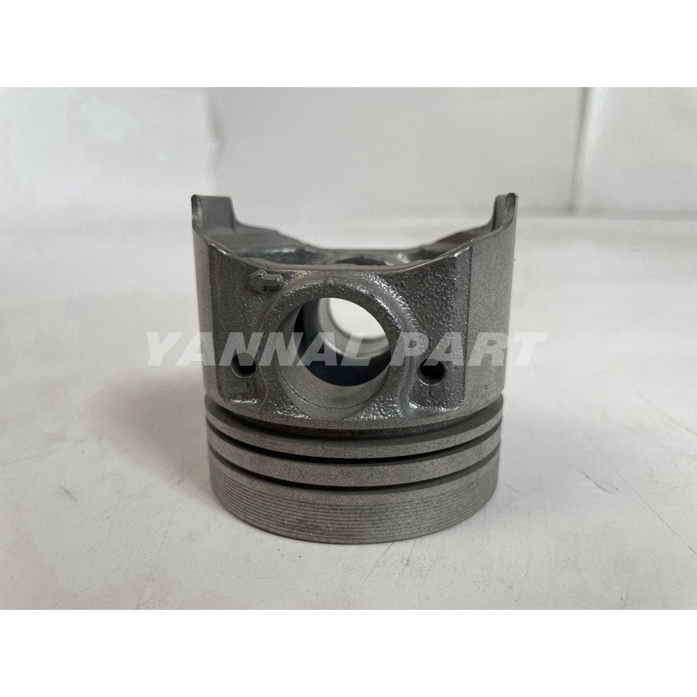 Piston 16861-21114 Fit For Kubota Engine