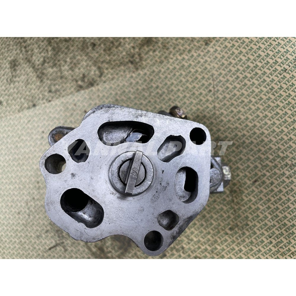 Oil Pump Fit For Isuzu 3KC1 Engine Parts