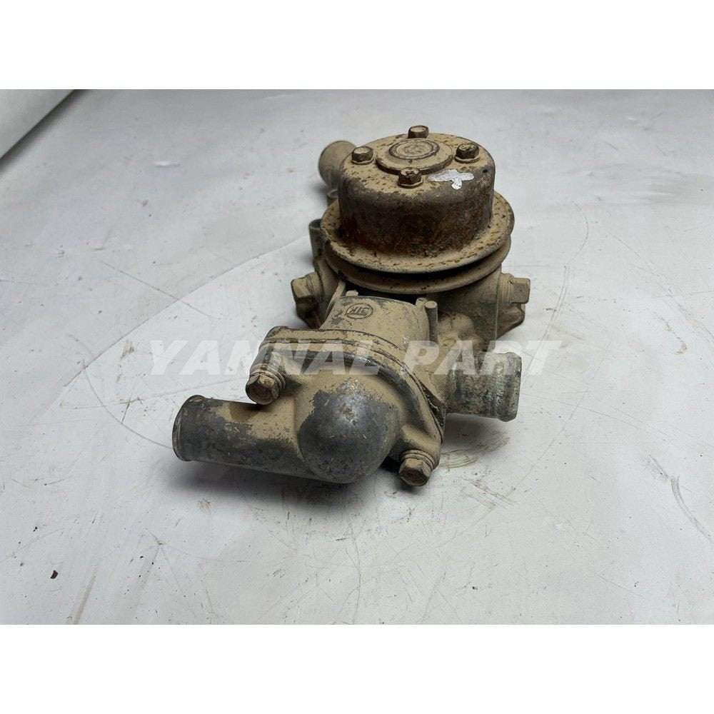 Water Pump Fit For Isuzu 3KC1 Engine