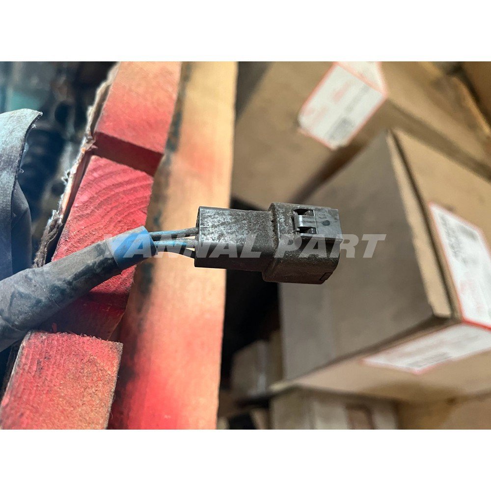 Solenoid Valve 8972401920 Fit For Isuzu 4BG1 Engine