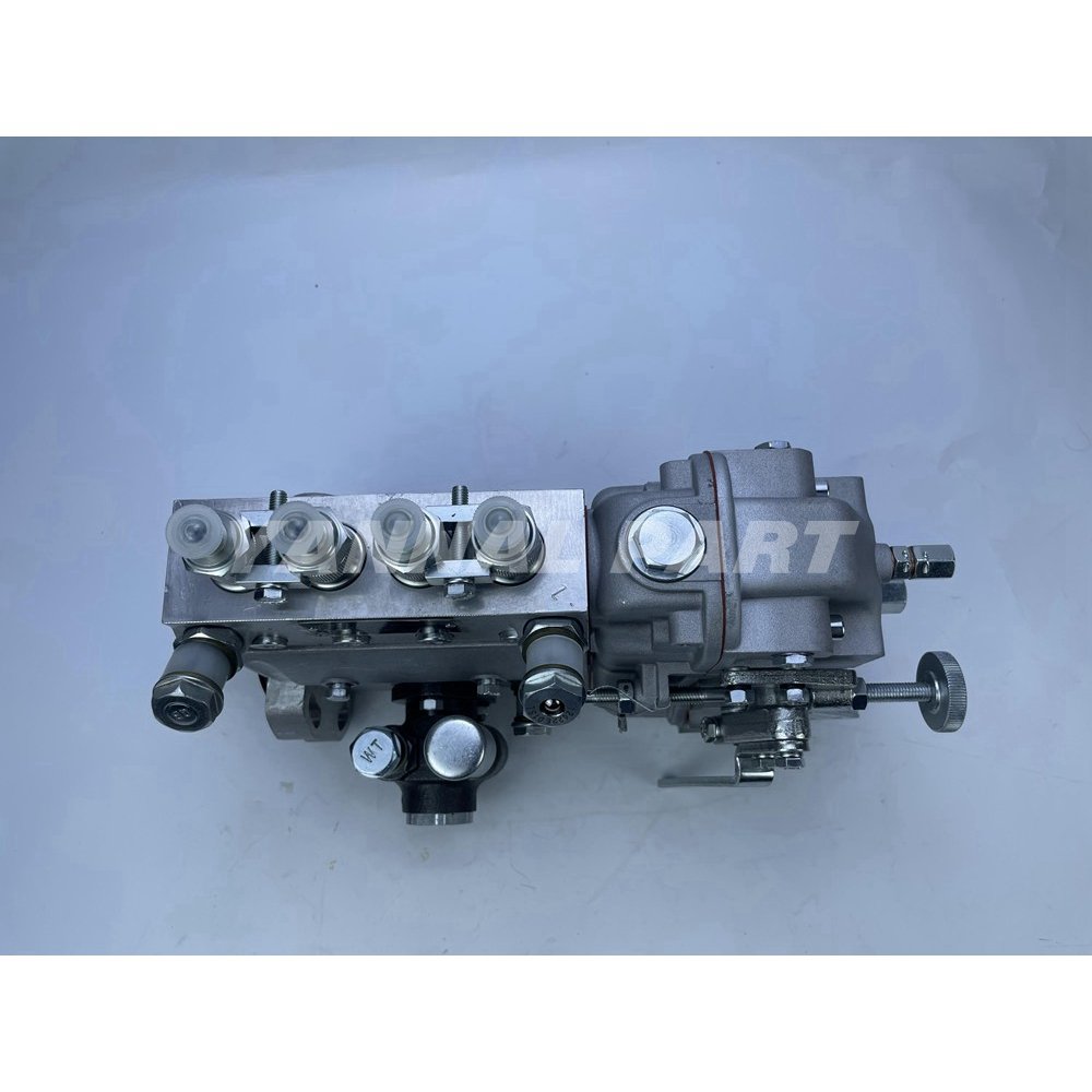 Fuel Injection Pump 13021656 B4AD507 Fit For Deutz TD266 Engine