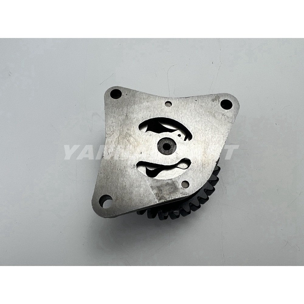 Oil Pump 121575-32090 Fit For Yanmar 3D84-1 Engine Parts