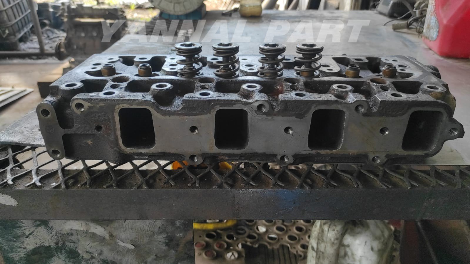 Cylinder Head Fit For Yanmar 4TNE86 Engine