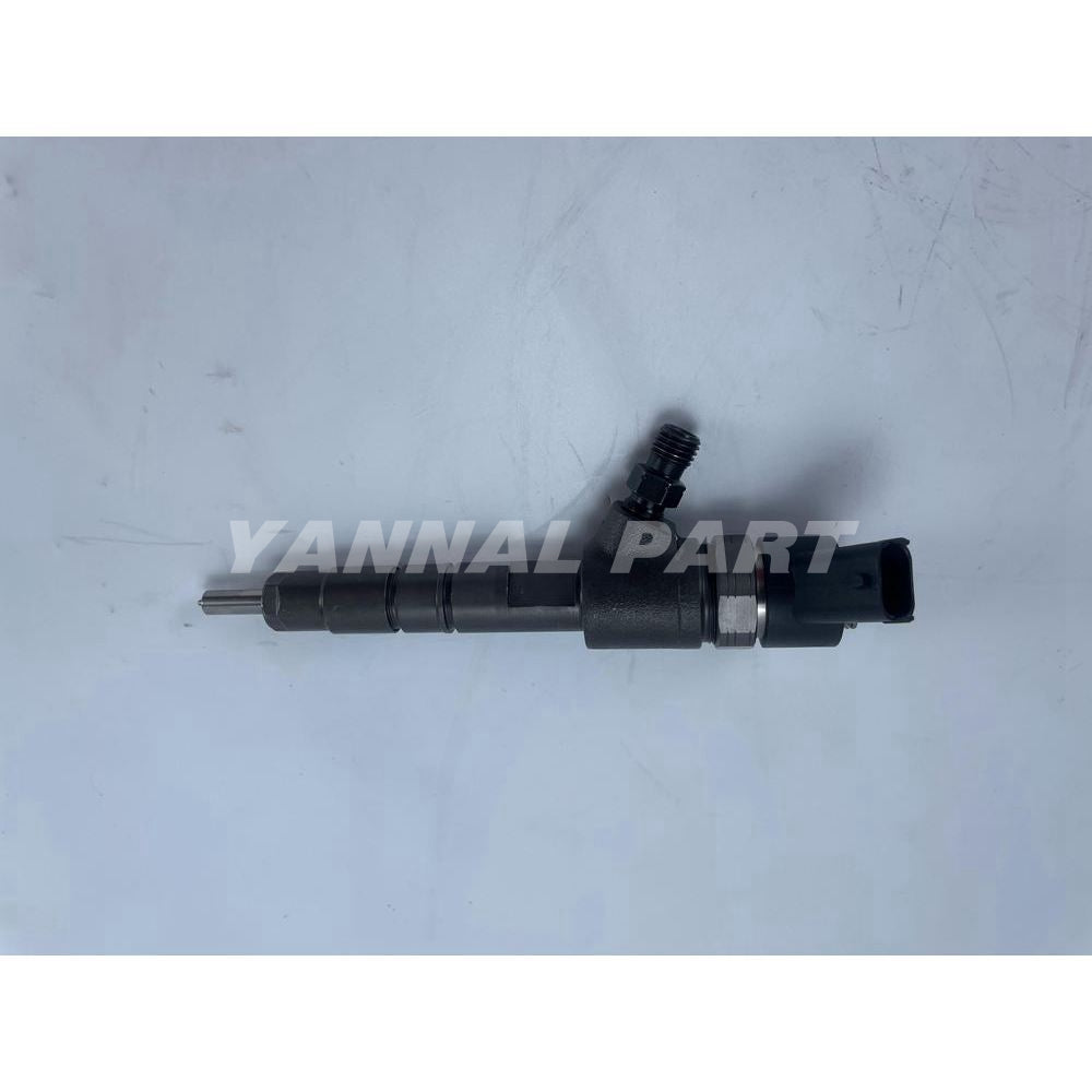 Fuel Injector 129E01-53100 Fit For Yanmar 4TNV98 Engine