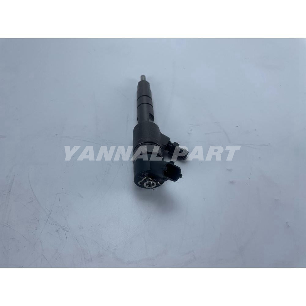 Fuel Injector 129E01-53100 Fit For Yanmar 4TNV98 Engine