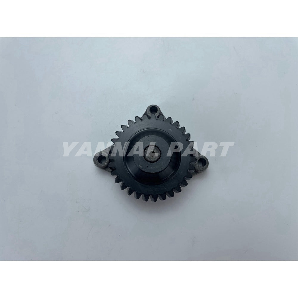 Oil Pump 121575-32090 Fit For Komatsu 3D84-1 Engine Parts