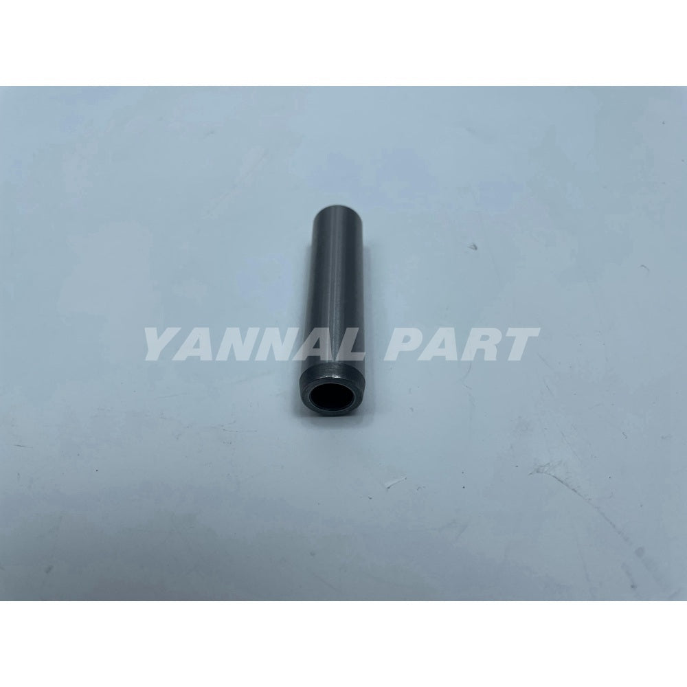 Valve Guide Fit For Komatsu 4D105 Engine