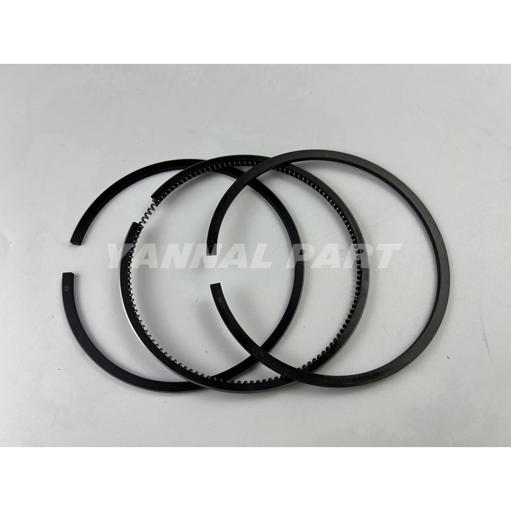 Piston Rings Set Fit For Komatsu 4D105 Engine