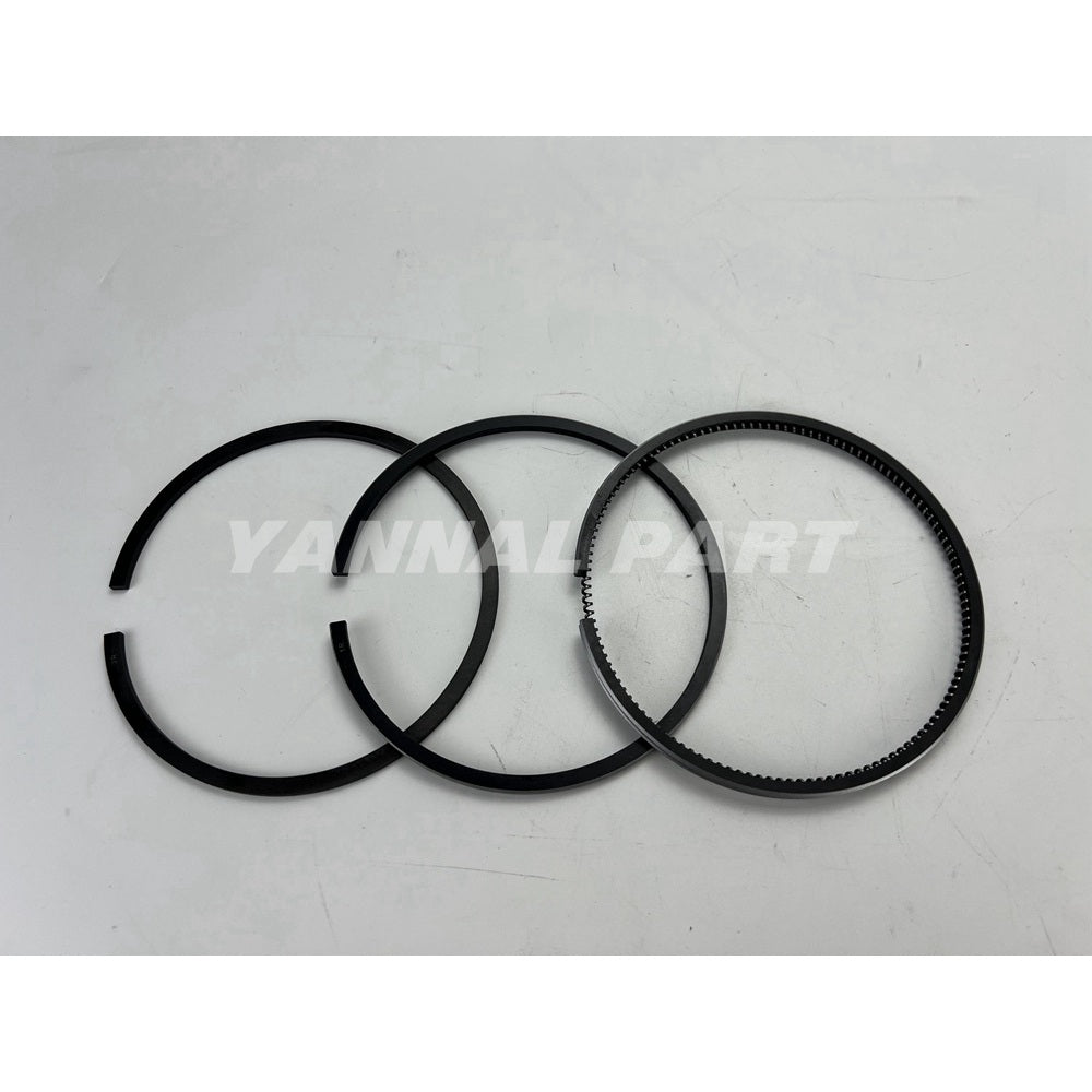 Piston Rings Set Fit For Komatsu 4D105 Engine