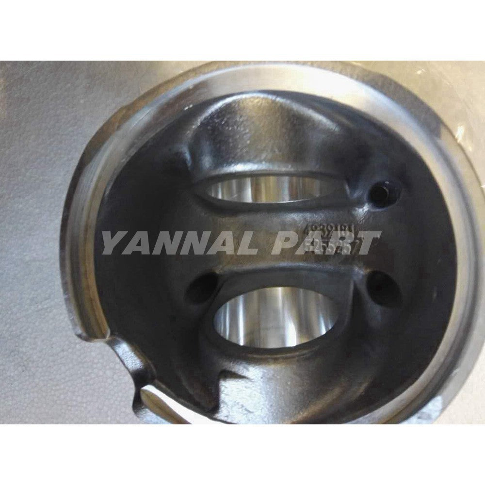 Piston Fit For Komatsu 6D107 Engine