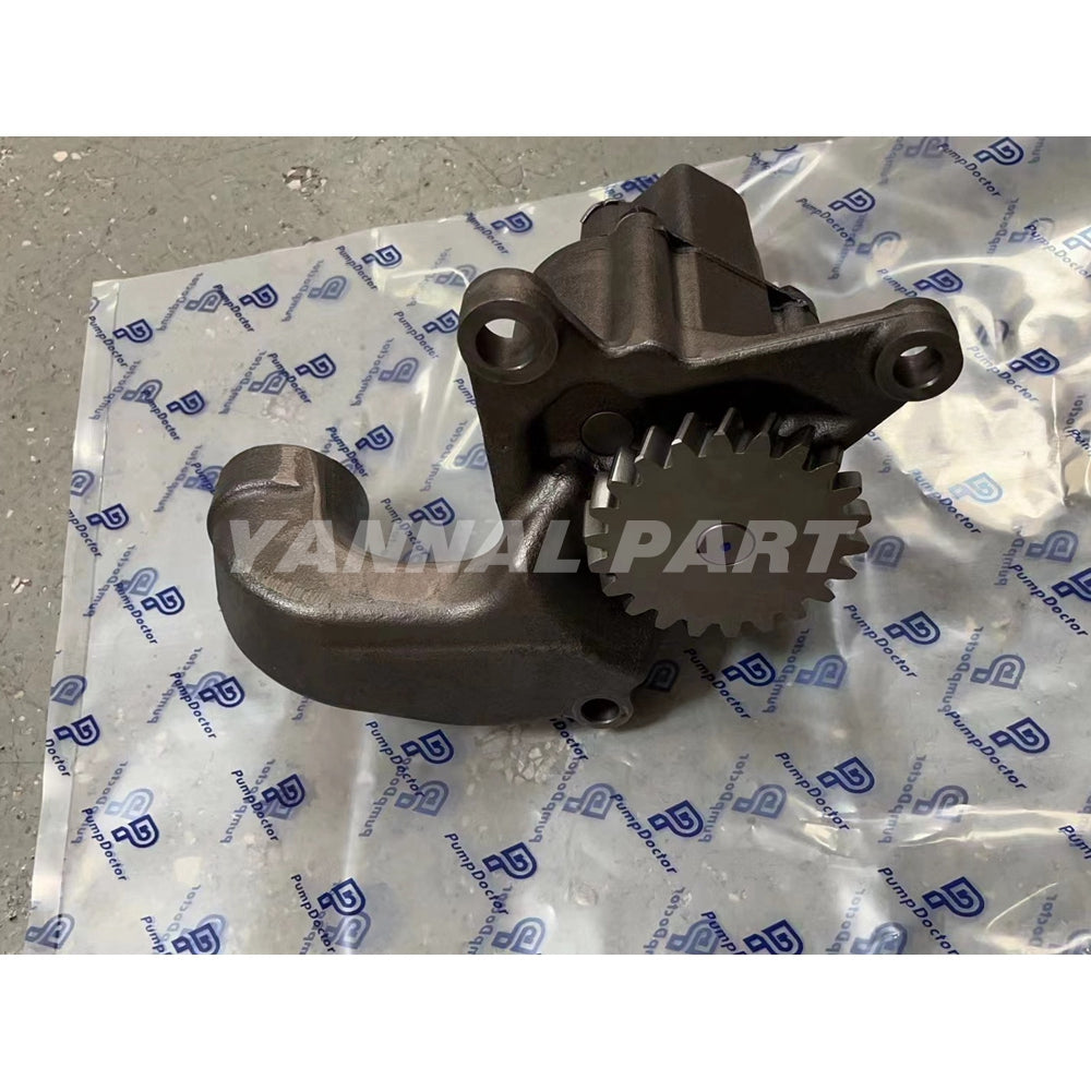 Oil Pump 6211-51-1000 Fit For Komatsu 6D140 Engine Parts