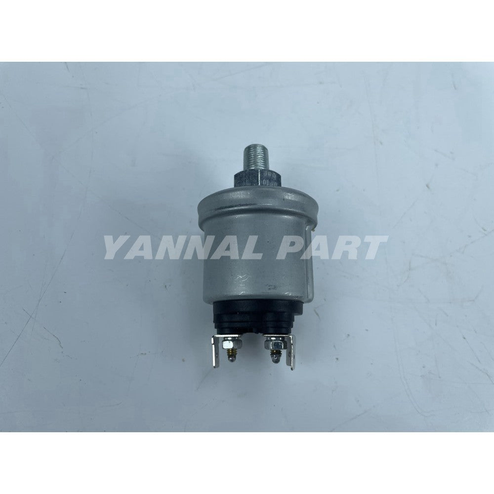 Oil Pressure Sensor 6000900 Fit For Liebherr D924 Engine