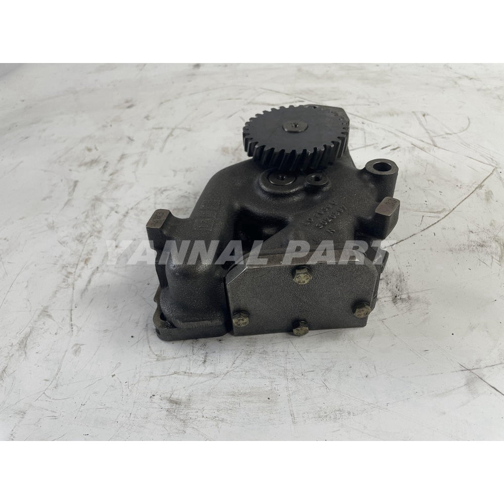 Oil Pump 9889750 Fit For Liebherr D926T Engine Parts