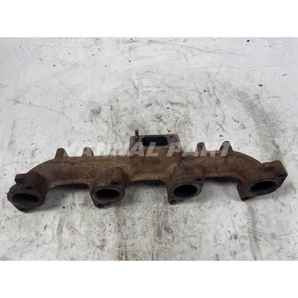 Exhaust Manifold 9079615 Fit For Liebherr D934 Engine