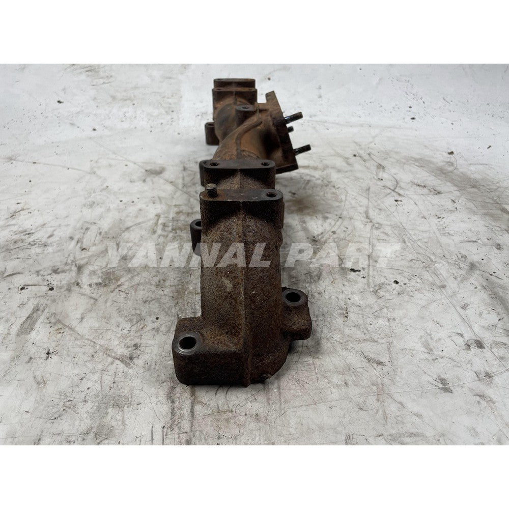 Exhaust Manifold 9079615 Fit For Liebherr D934 Engine