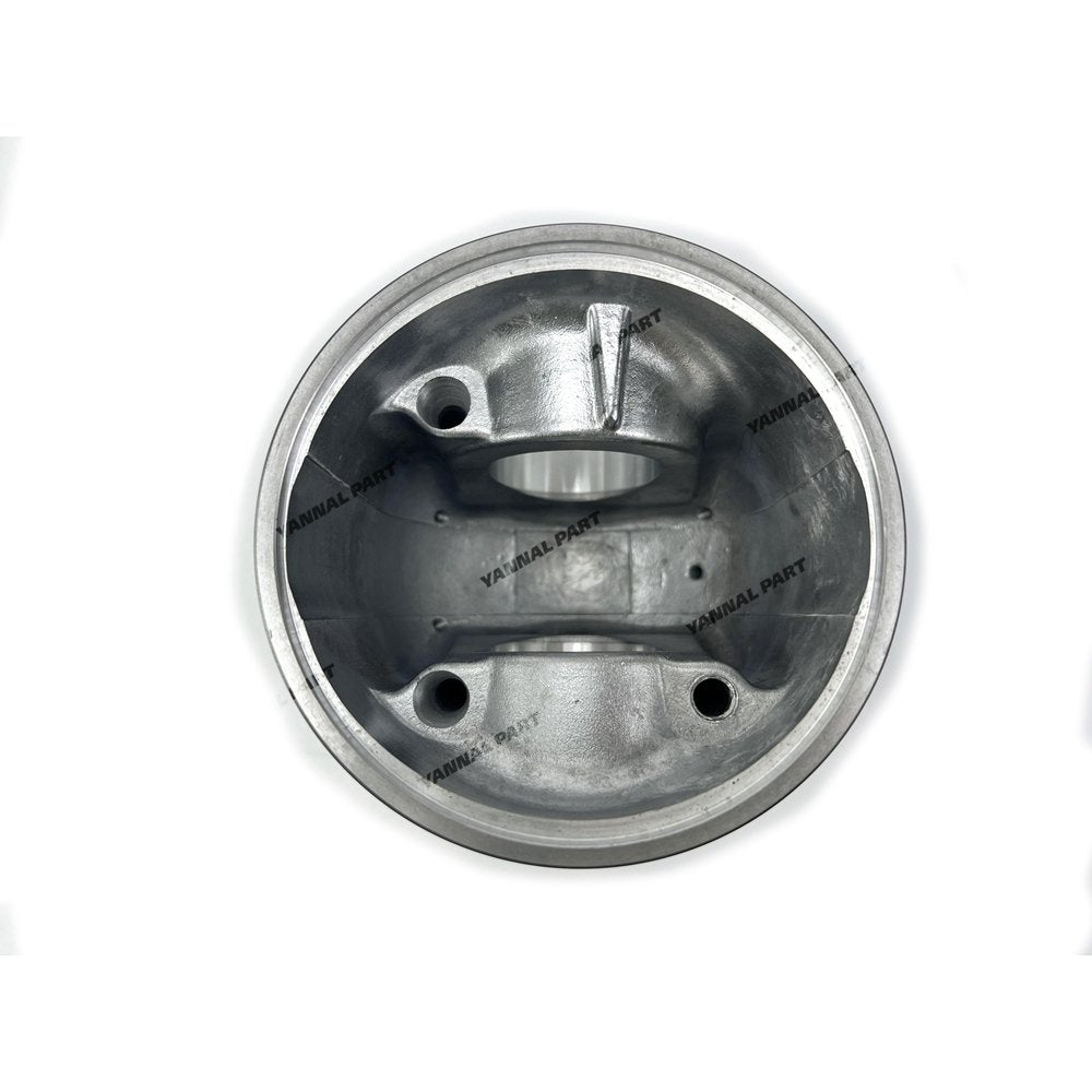 4 PCS 00590 Piston For Volvo D14 Engine Part