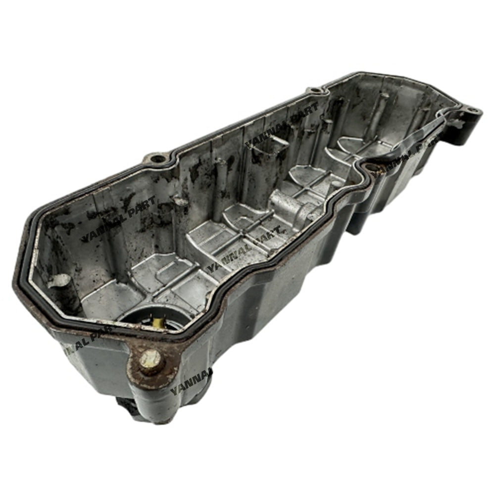 Cylinder Head Cover Fit For Mitsubishi S4L2 Engine