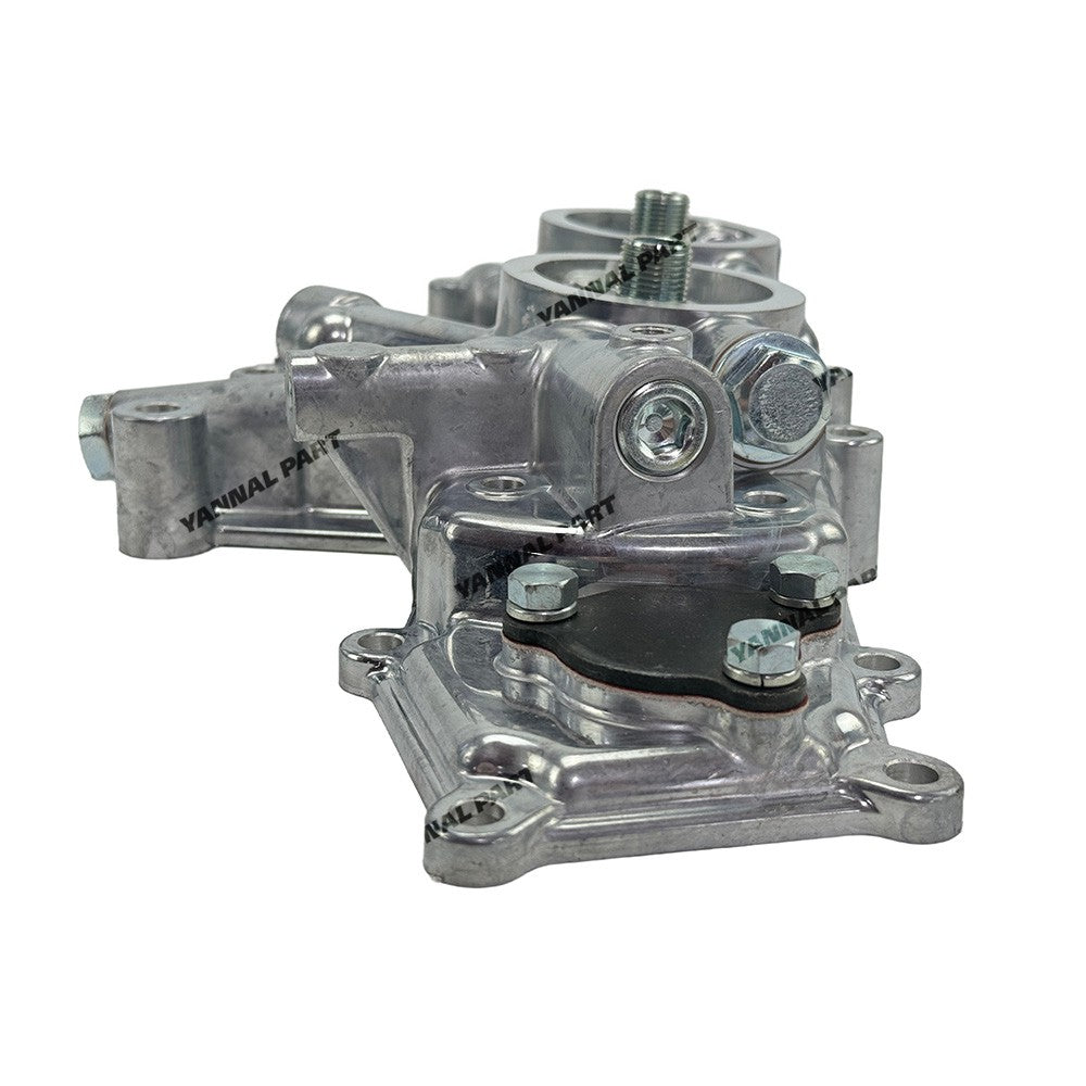 Oil Cooler Cover 21305-62TOA Fit For Nissan TD42 Engine