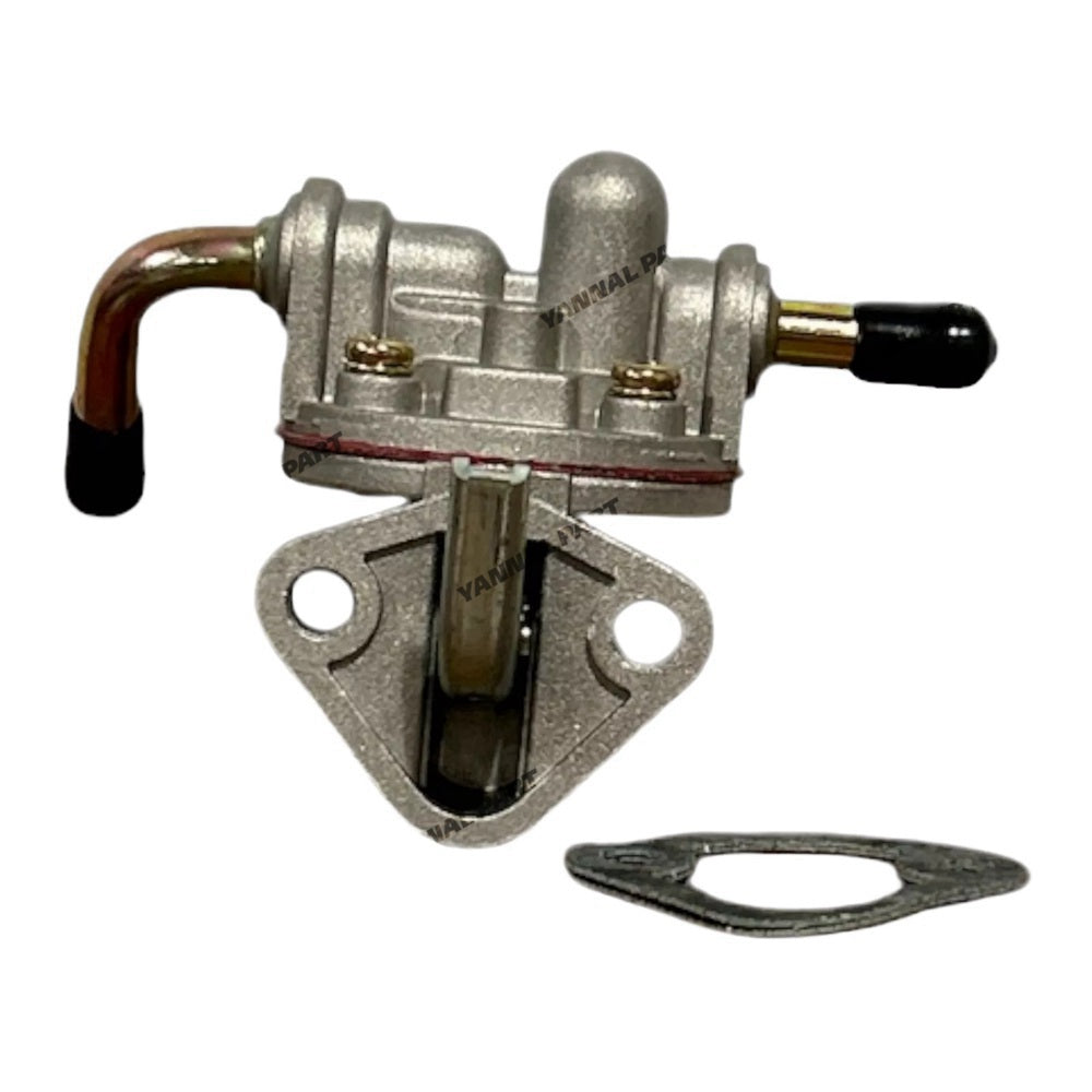 Fuel Pump 6670498 With Gasket 6670782 for Kubota Engine D722 Bobcat Skid Steer Loader 320 322 453 463 MT50 MT52