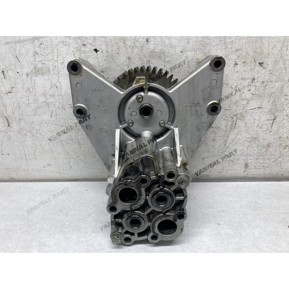 Oil Pump 22397140 Fit For Volvo EC330B EC330C EC360B EC360C EC360CHR EC460B EC460C EC460CHR