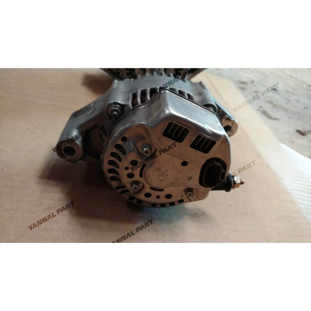 12V 50A Alternator 600-861-1611 for Komatsu Engine S4D95LE-3 SAA4D95LE-5 Wheel Loader WA100M-5 WA65-5 WA70-5 WA80-5 WA90-5