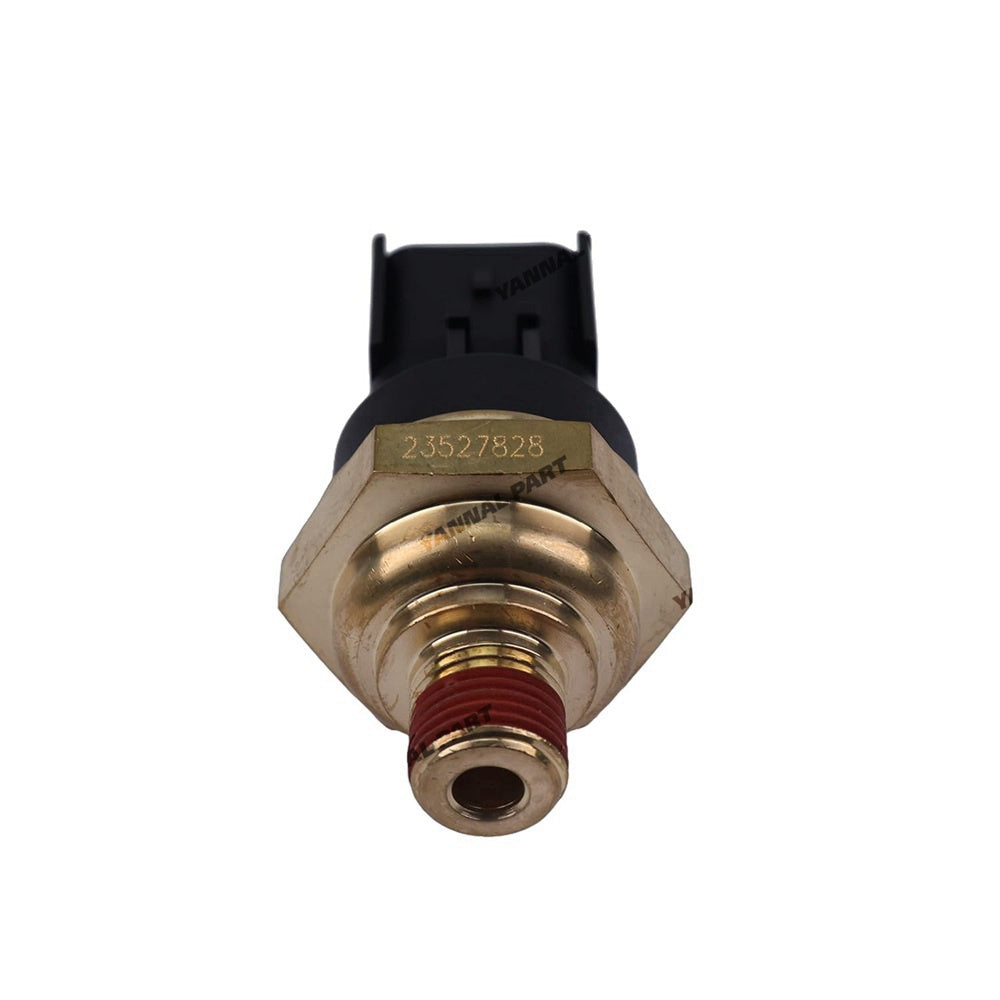 Oil Pressure Sensor 23527828 Fit For Detroit Engine 60 Series 14L
