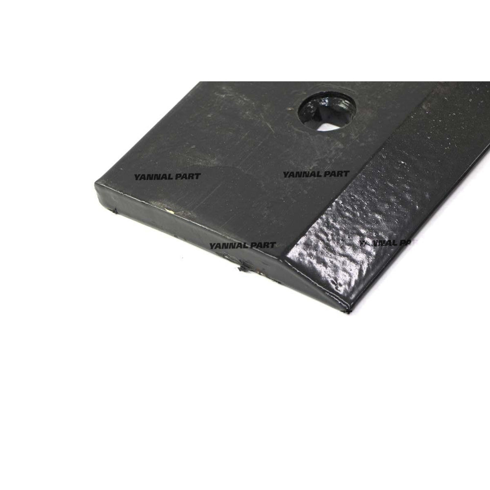 Part No. 7164585 78 Bolt-On Cutting Edge for 80 Combination Bucket
