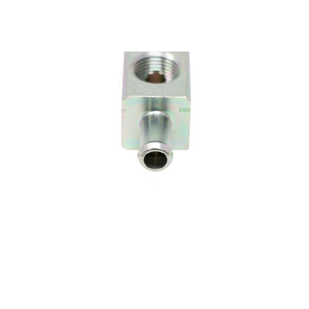 Part No. 6678946 Adapter Fitting for Bobcat Equipment