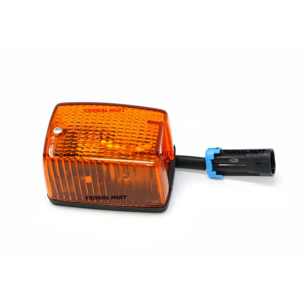 Part No. 7361242 Right Turn Light for Articulated Loaders