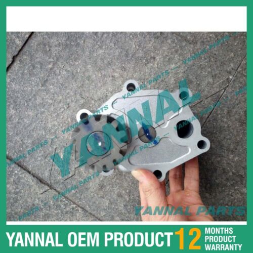 For Nissan Water Pump FD6 Engine Spare Parts