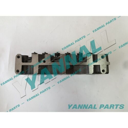 ヤンマー 3TNV76-NBK 3TNV76-GGE エンジンシリンダーヘッド Assy 119717-11740